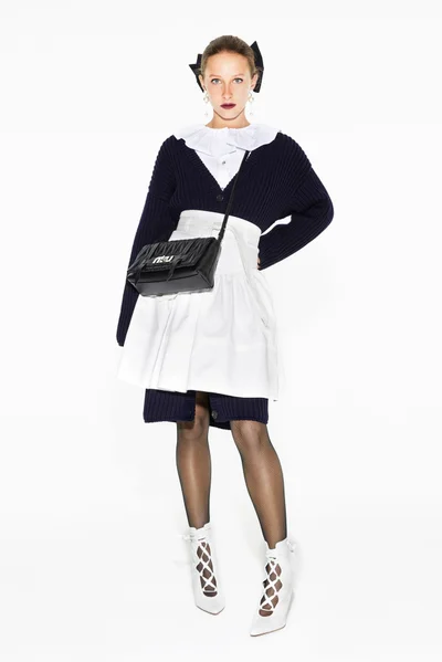 Look 7